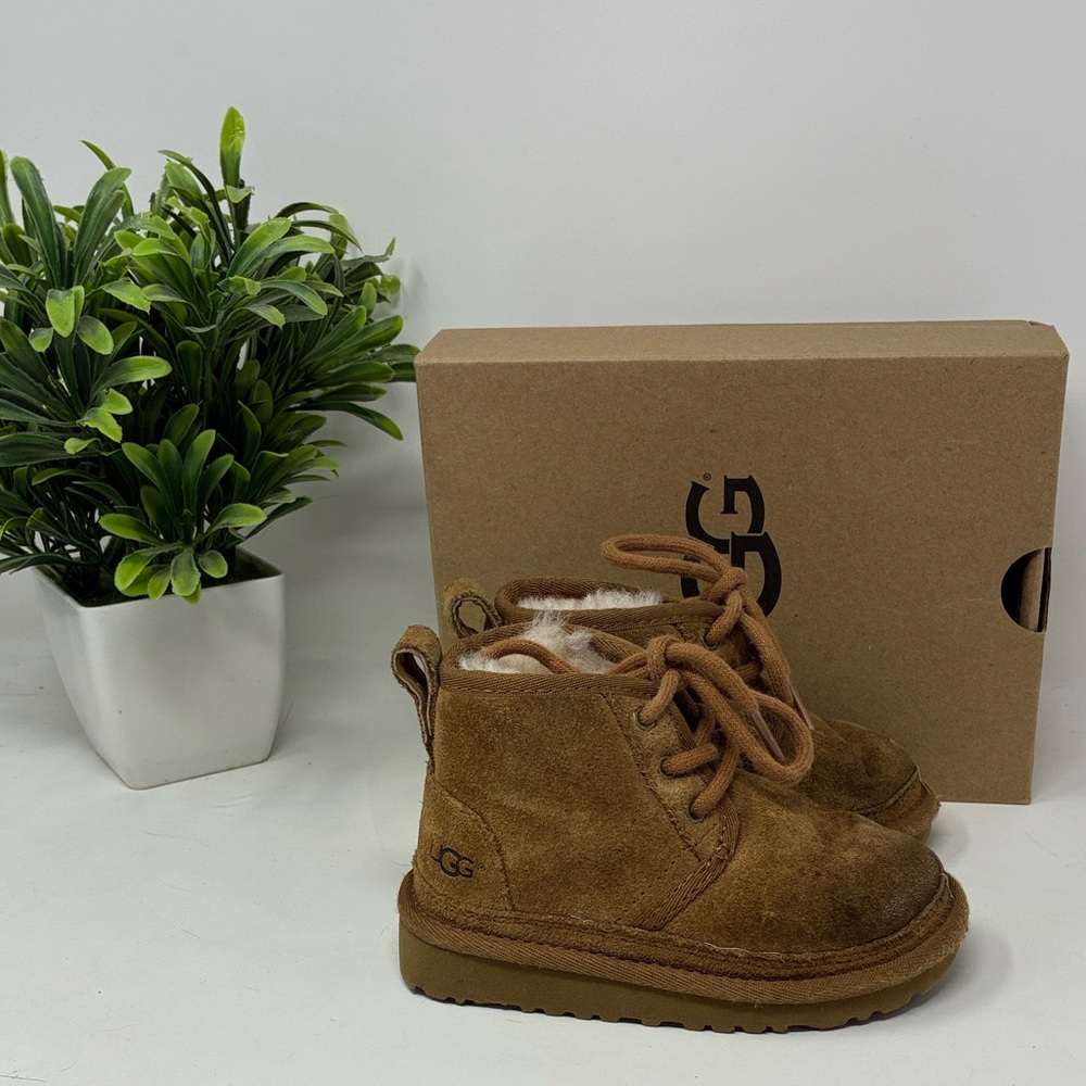 Toddler Neumel Uggs